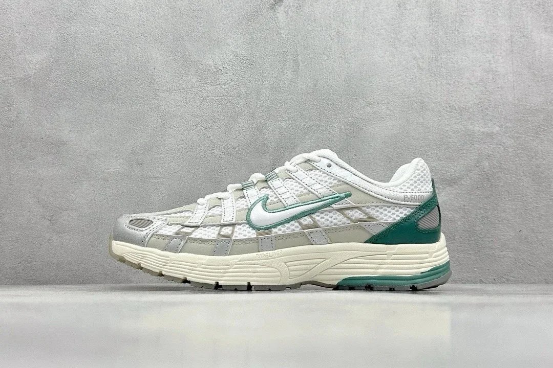 P60 Grey Green White Hook
