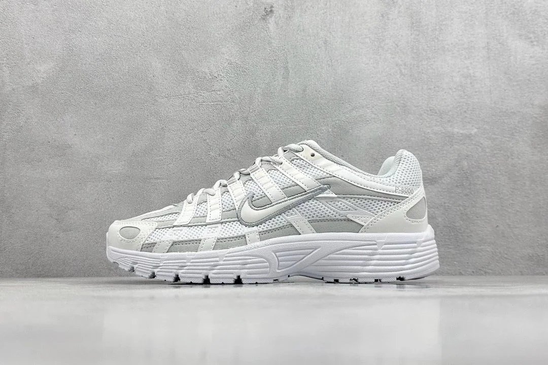 P60 White White Grey Hook