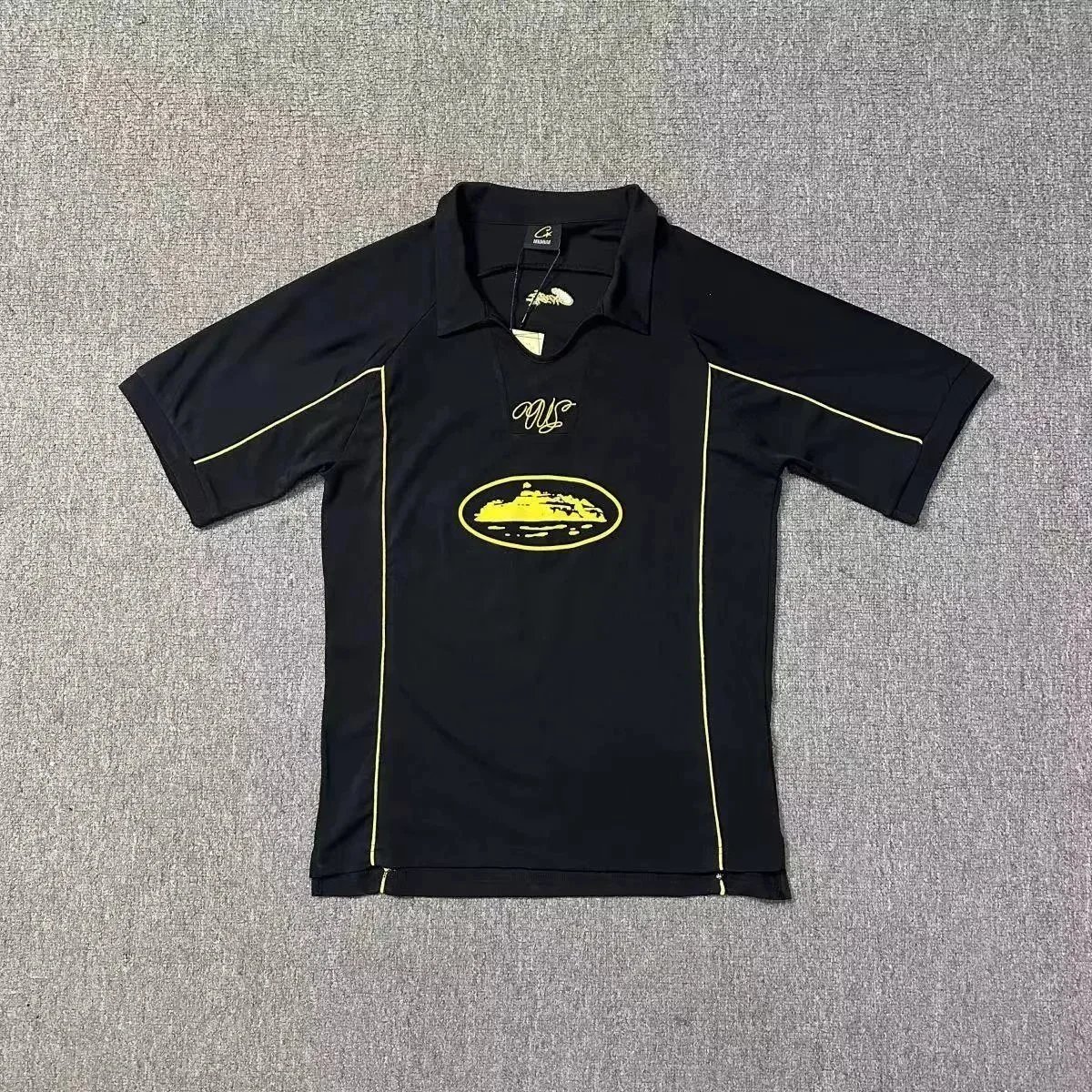 713 Black