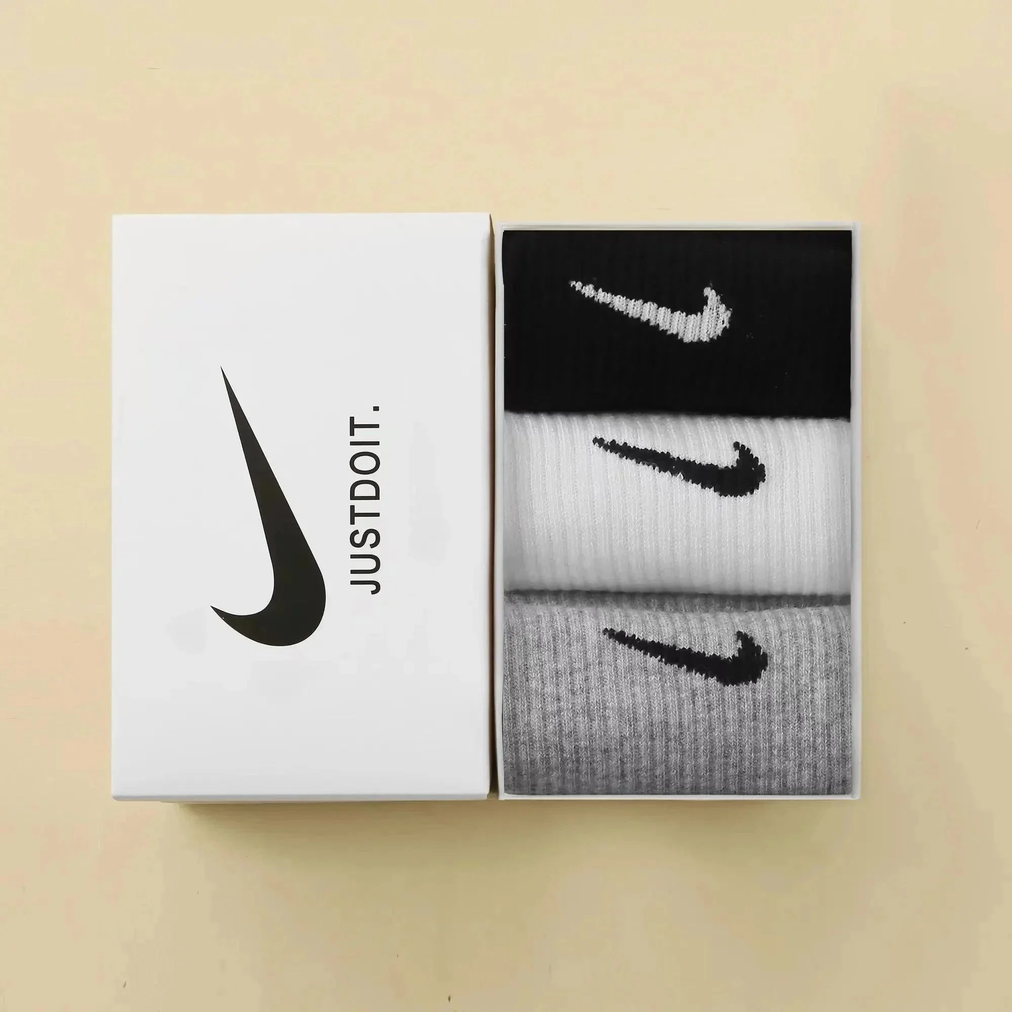 3-Pack (Black + White + Gray)