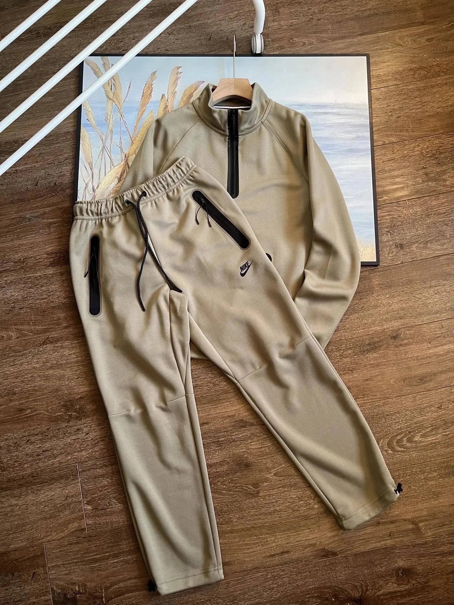 As shown in Figure 7, pants