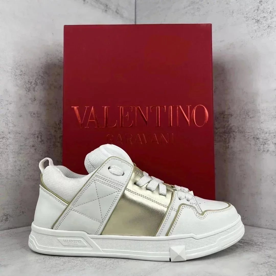 Valentino Garavani VLogo Sneakers White Burgundy Sneakers - 5