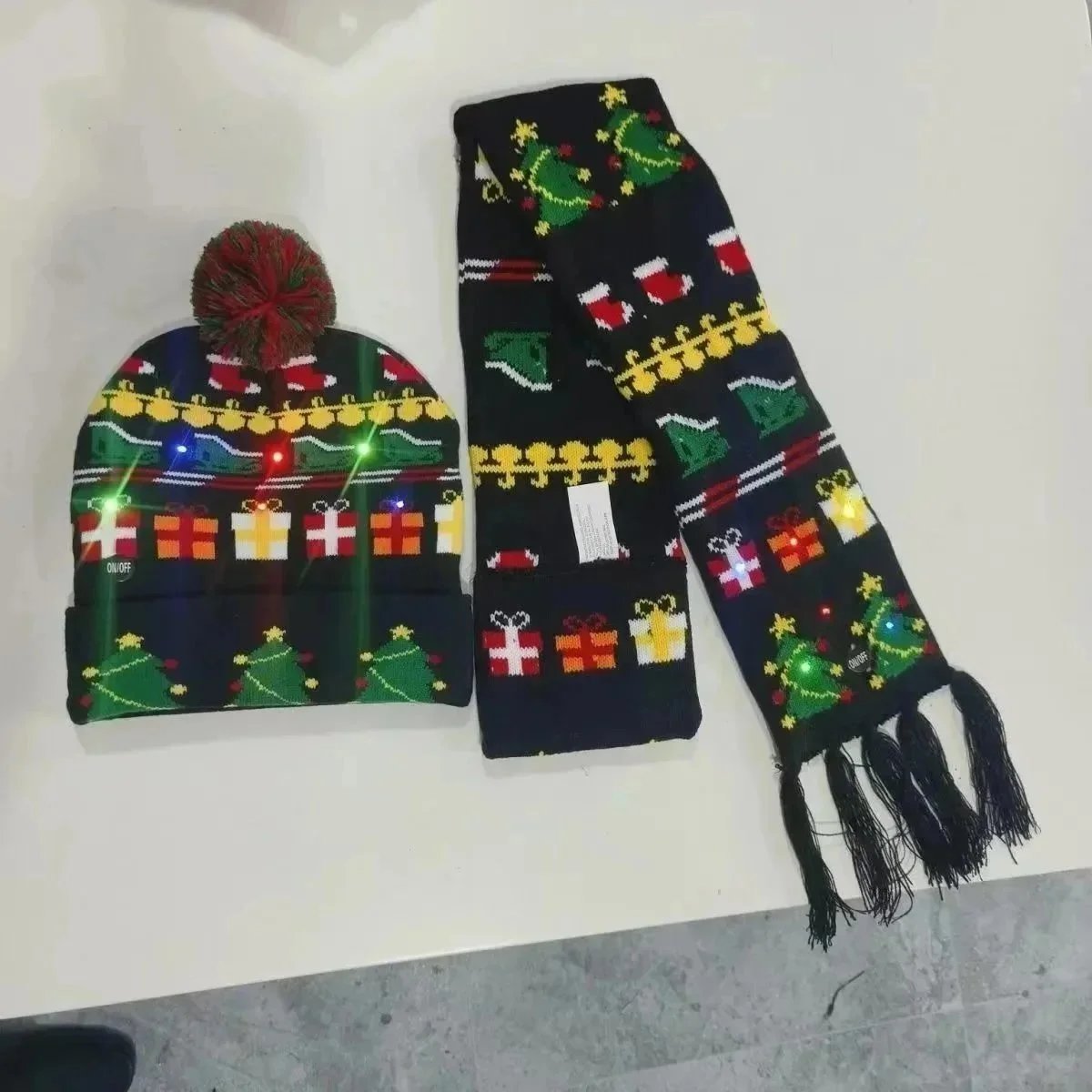 LED Light-Up Christmas Beanie and Scarf Set Multicolor Accessories