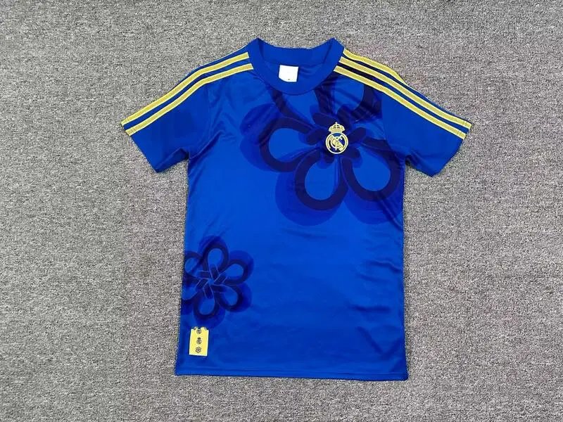 Real Madrid Commemorative Edition