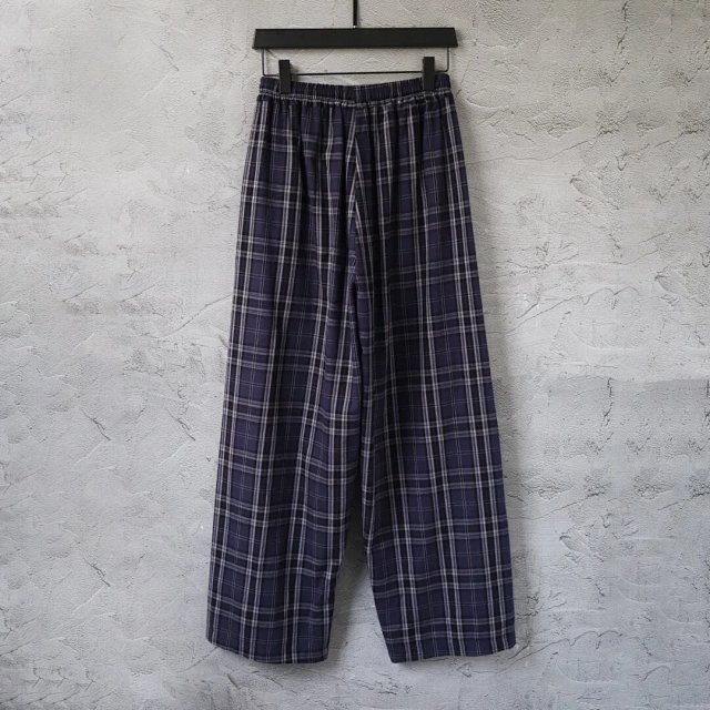 Balenciaga Pants: seller detail photo 3