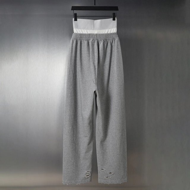 Balenciaga Pants: seller detail photo 13