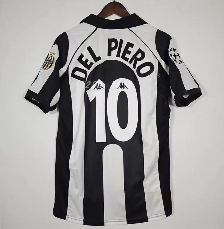 9798 Juventus Home #10 + Champions League