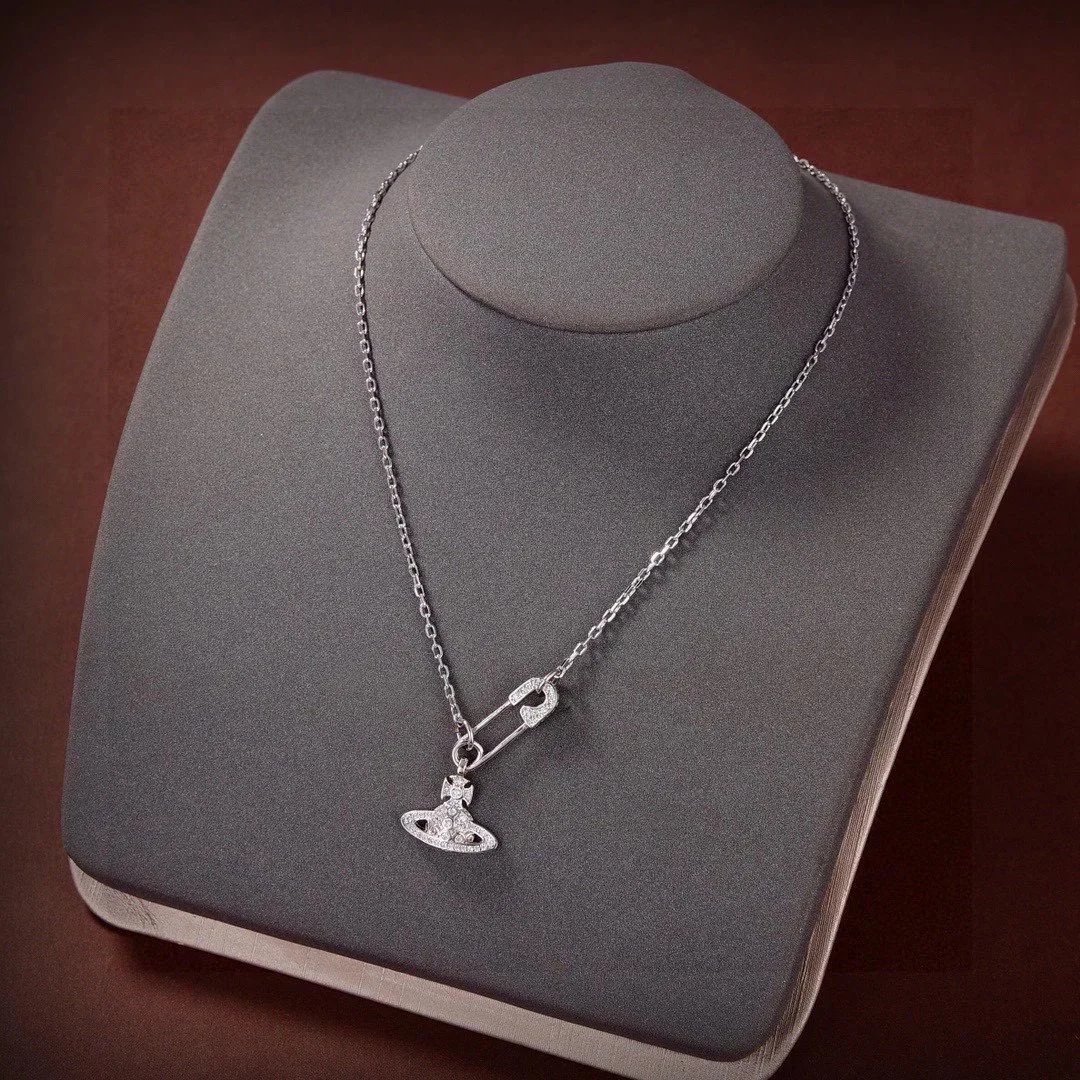 Vivienne Westwood Orb Safety P