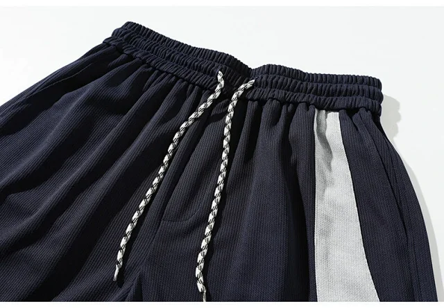 Men's Summer Color - Blocked Sport Shorts Detail