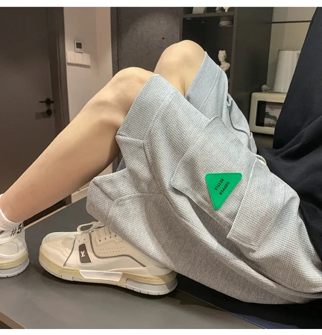 Oversize Men's Summer Athletic Shorts Detail