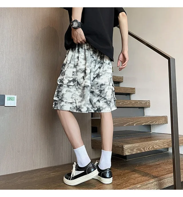 Men's Camo Tie-Dye Breathable Cargo Shorts Detail