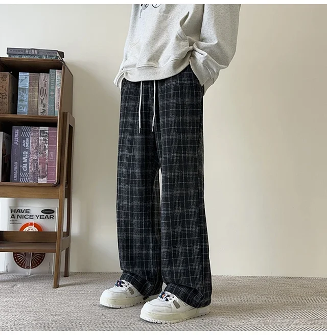 Men's Spring/Fall Contrast Check Wool Trousers Detail