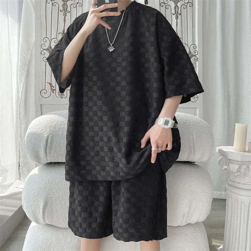 Men's Loose Checkered Jacquard T-shirt & Shorts Set