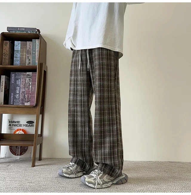 Men's Spring/Fall Contrast Check Wool Trousers Detail