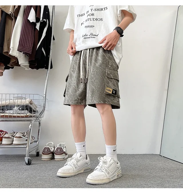 Men's Summer Loose Fit Beach Shorts Detail