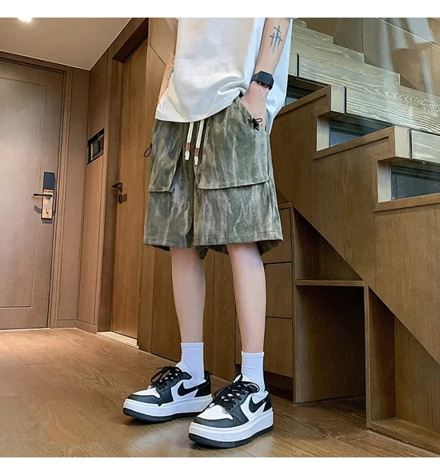 Men's Black Shorts with Pockets Detail