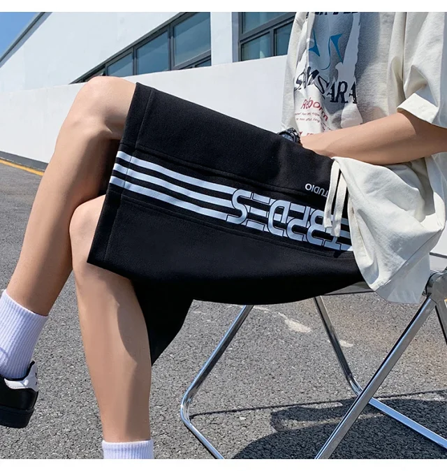 Summer Men's Oversize Sport Shorts Detail