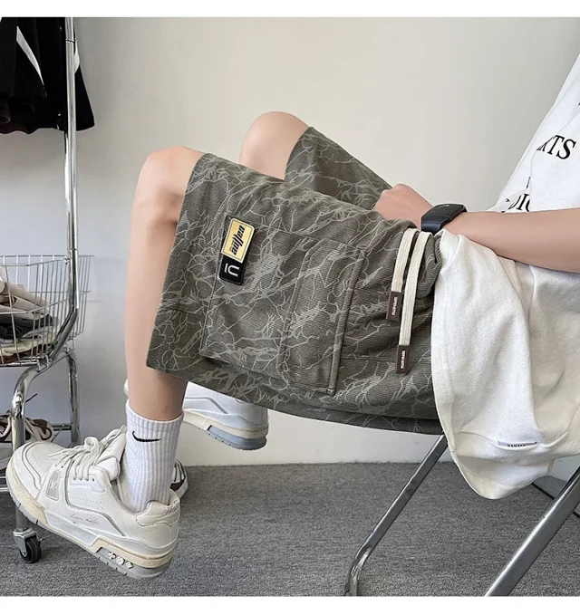 Men's Summer Loose Fit Beach Shorts Detail