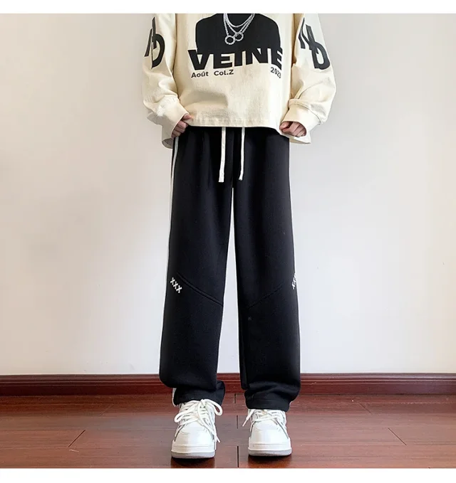 Oversize Striped Pants for Men Detail