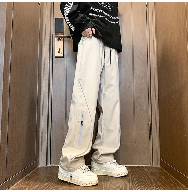 Japanese Oversize Men's Hiking Cargo Pants Detail