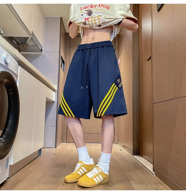 Men's Summer Loose Straight Shorts Detail