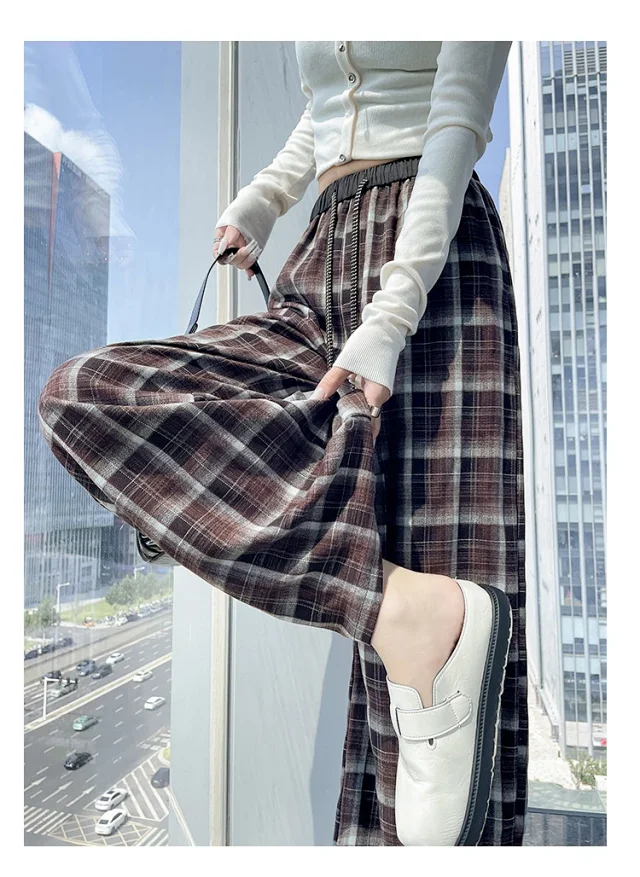 Women's Vintage Plaid Loose High-Waist Pants Detail