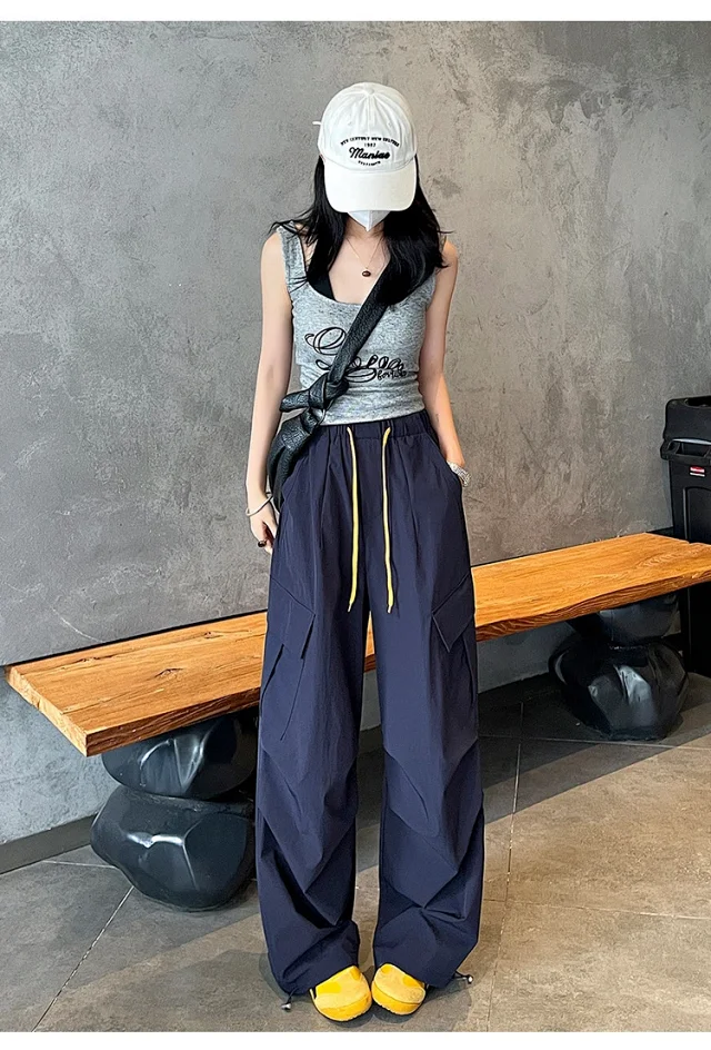 Women's 2025 Summer Quick-Dry Cargo Pants Detail
