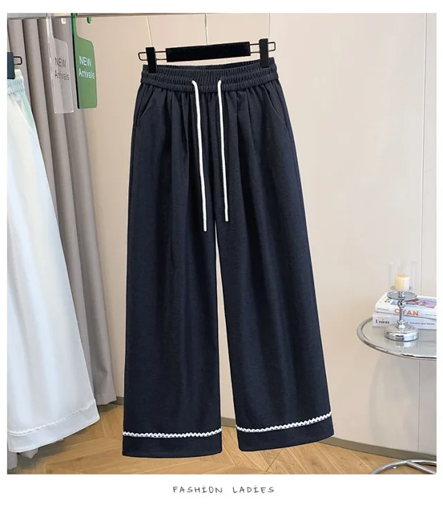 Lace - Trimmed Tencel Denim Wide - Leg Pants Detail