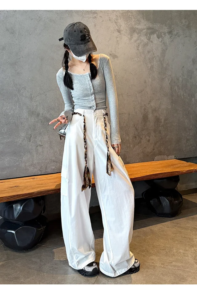 2025 Women's High-Waist Baggy Wide-Leg Cargo Pants Detail
