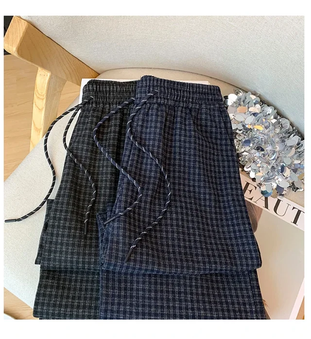 Plaid Wide - leg Pants for Women Detail