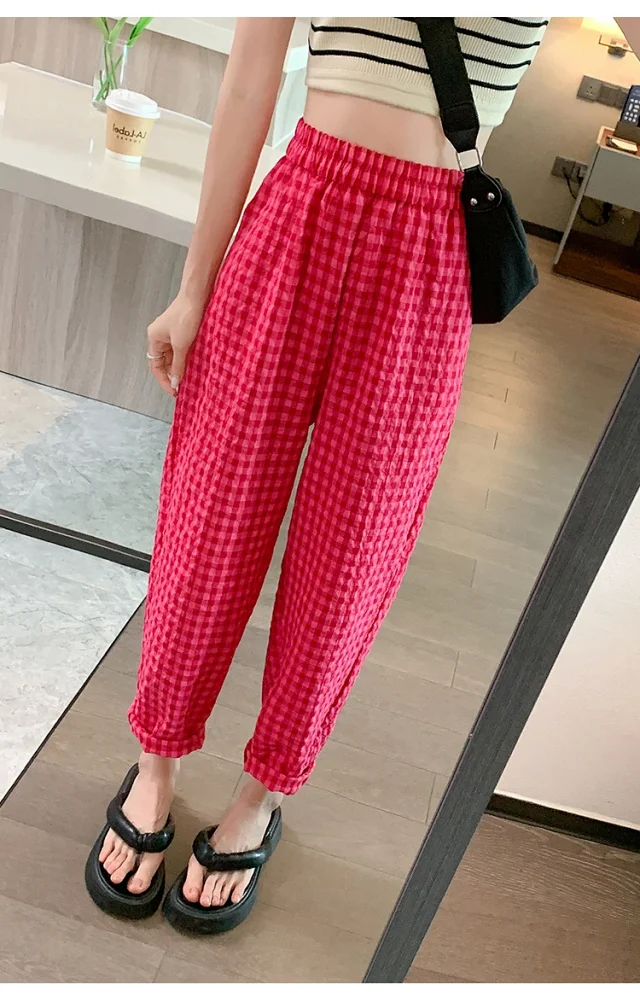 Cotton-Linen Plaid Pants Detail