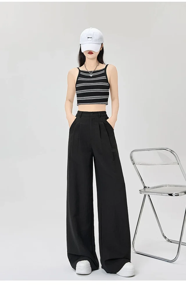 Women's White Linen Wide-Leg Pants Detail