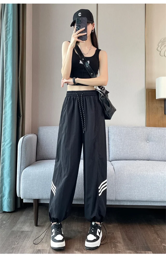 Women's 2025 Summer Drawstring Cargo Pants Detail