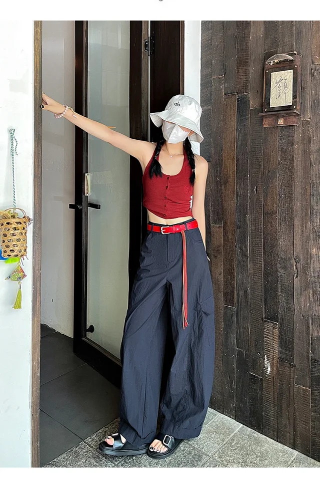 American Style High-Waist Cargo Pants for Women Detail