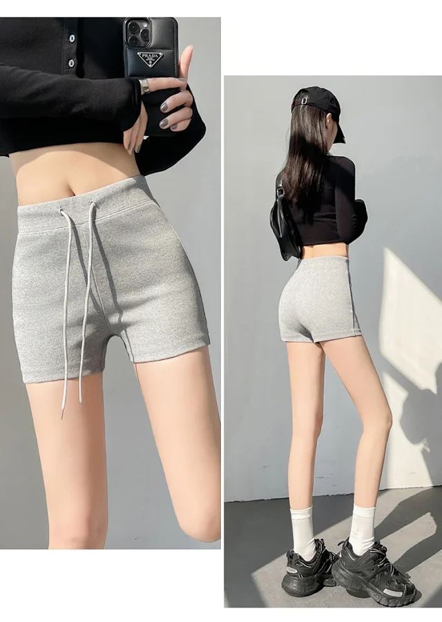 High - Elastic Cycling Shorts Detail