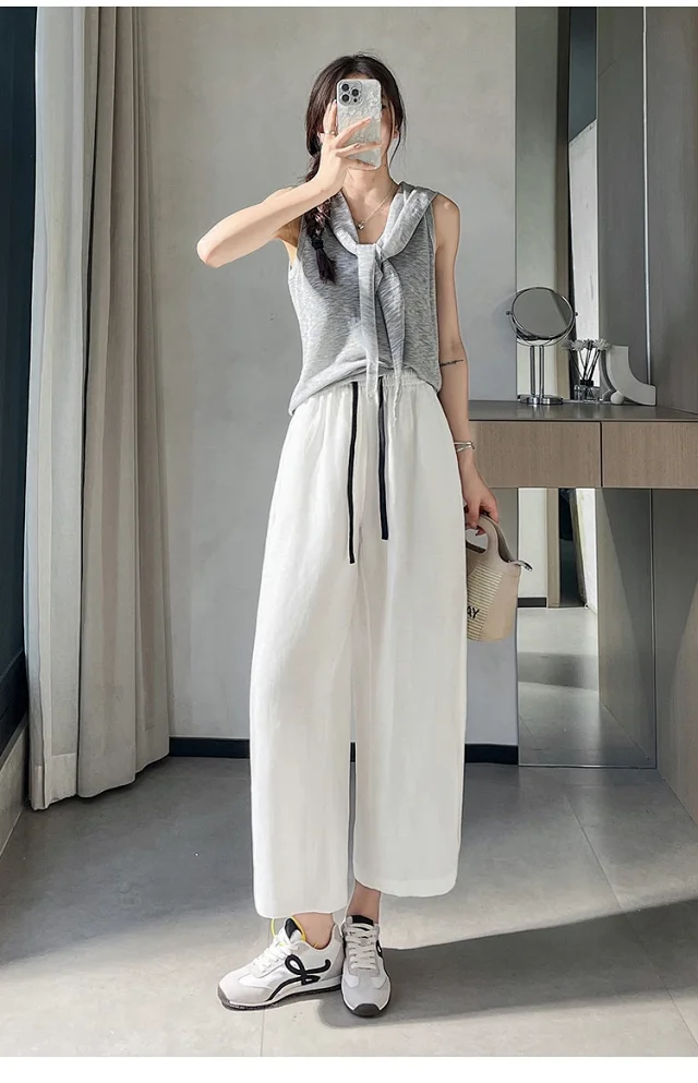 Women's Wide - leg Pants Detail