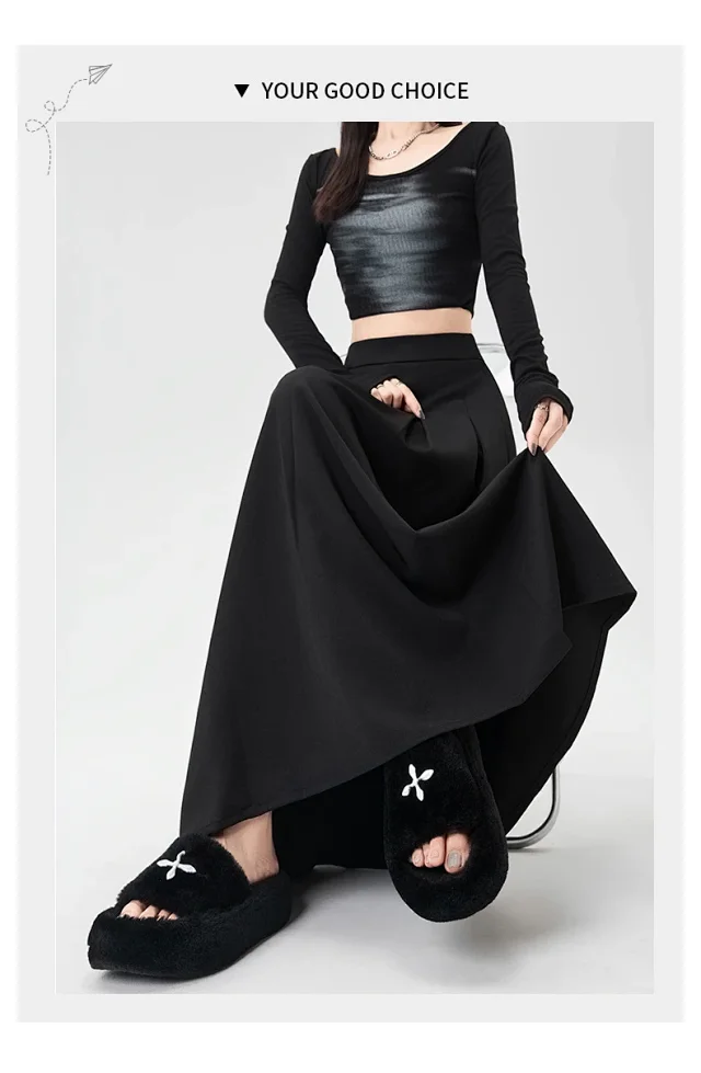 Women's Mid-Length Gray Suit Pleated Skirt Detail