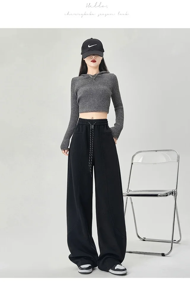 American Sports Multi - Color Banana Wide - Leg Pants Detail