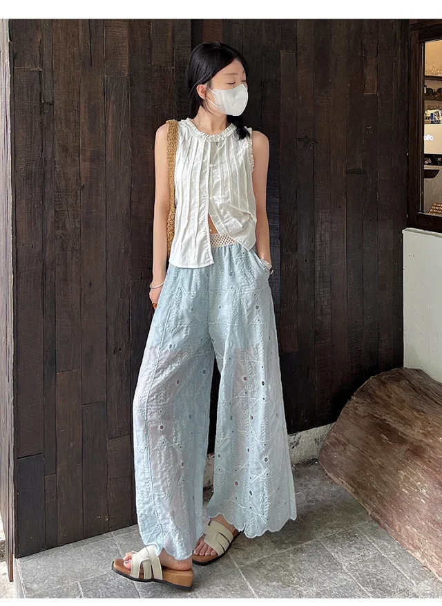 Women's Summer Thin High - End Lace Cropped Pants Detail