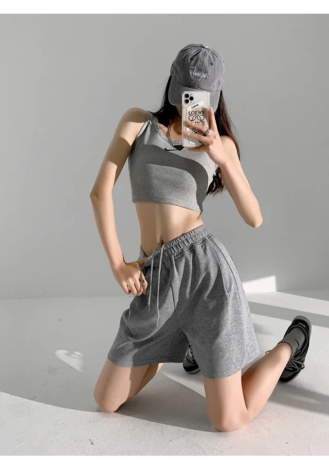 American Retro Wide-leg Casual Shorts Detail