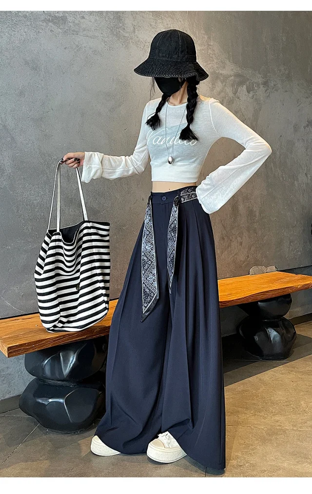 2025 Women's Silk-belted Drapey Wide-leg Pants Detail