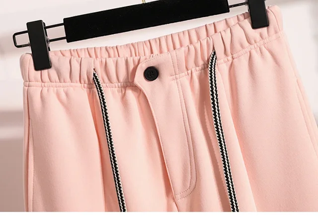 European-style Scimitar Pants Spring 2025 New Detail