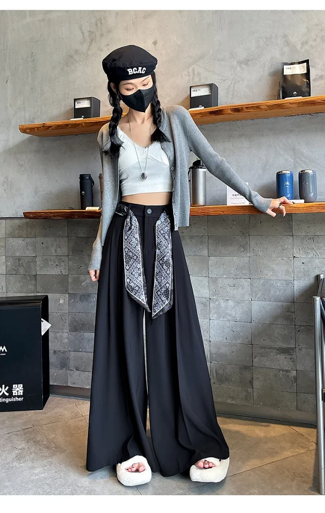 2025 Women's Silk-belted Drapey Wide-leg Pants Detail