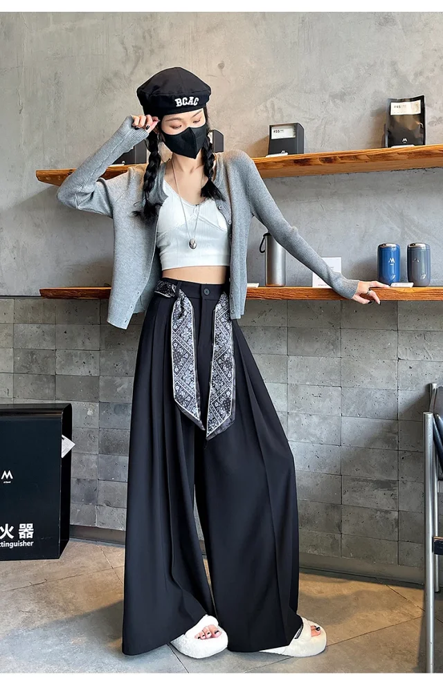 2025 Women's Silk-belted Drapey Wide-leg Pants Detail