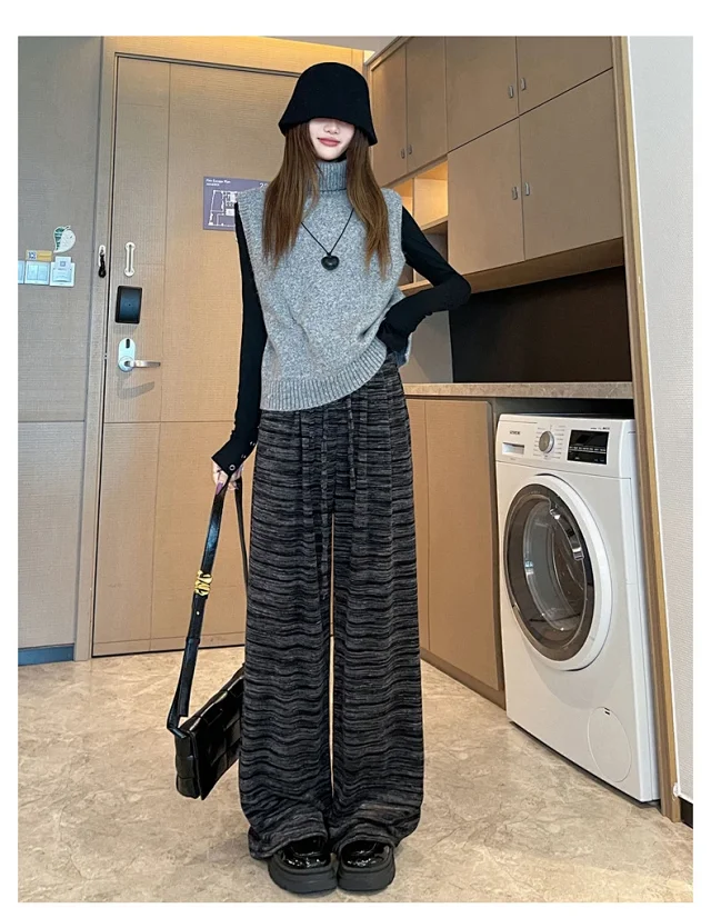 Autumn Winter New Lazy Snowflake Striped High - Waisted Wide - Leg Pants Detail