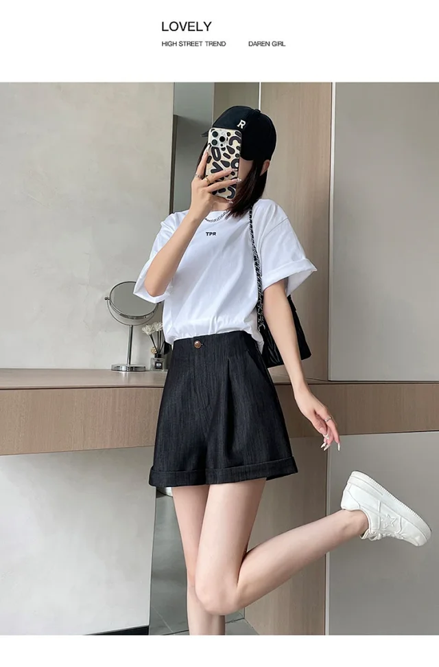 Summer New Women's Soft Tencel Denim Shorts Detail