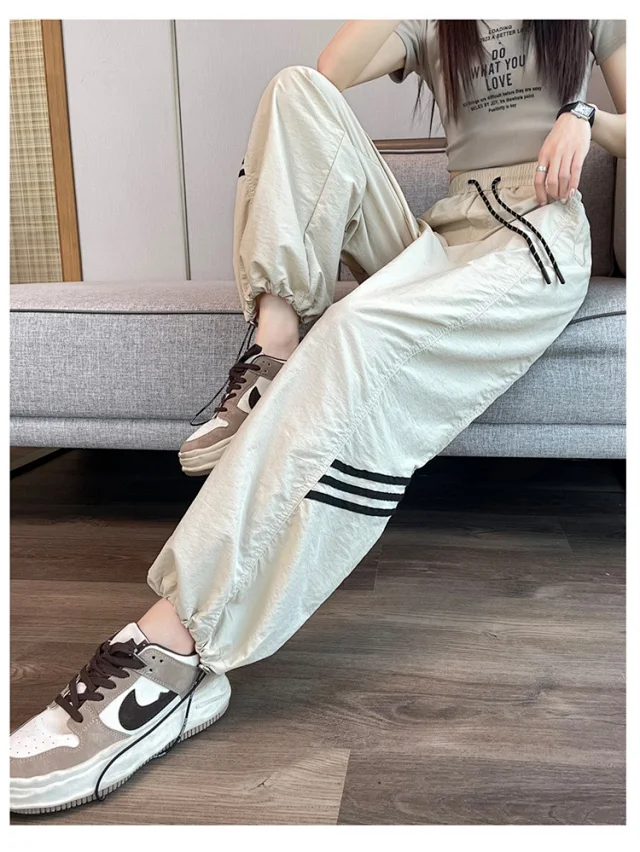 American Ice Silk Quick-Dry Cargo Pants Detail