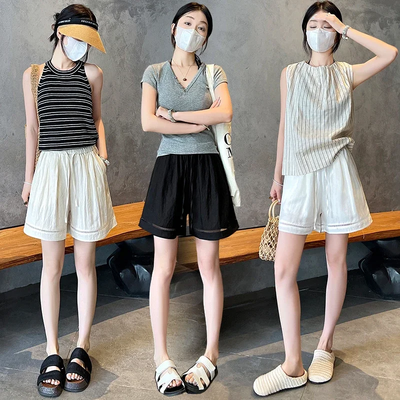 Relaxed Retro Lace Shorts for Women