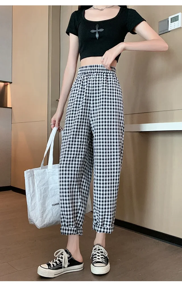 Cotton-Linen Plaid Pants Detail