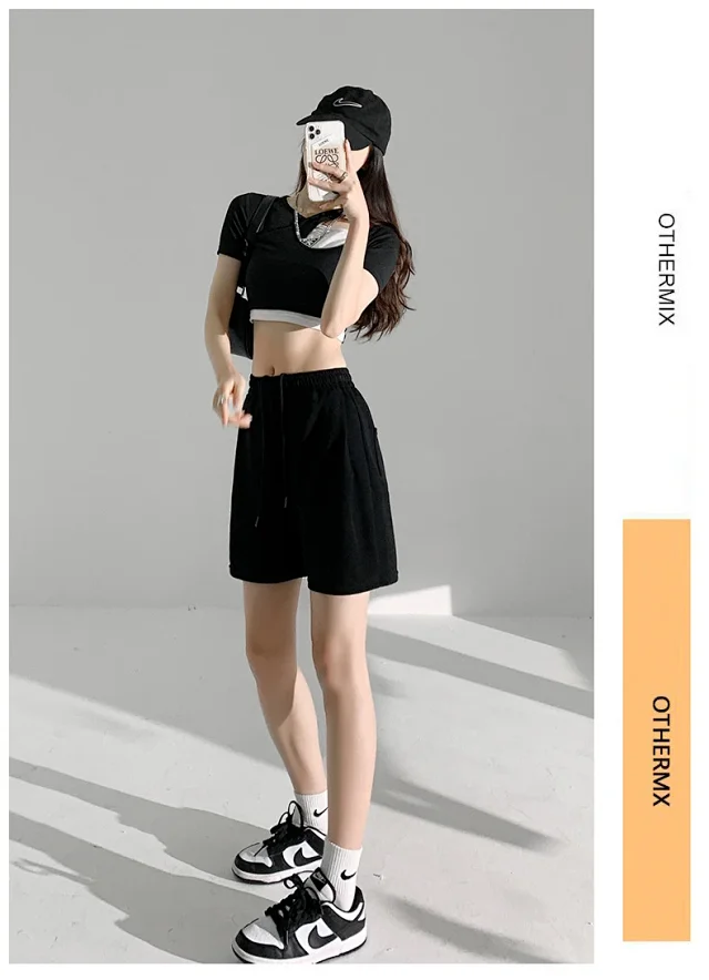 American Retro Wide-leg Casual Shorts Detail